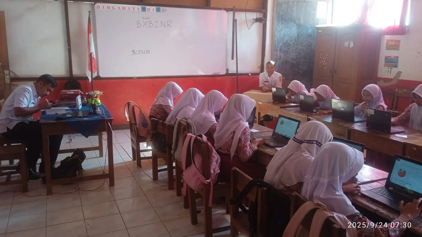 Kegiatan Sekolah 12